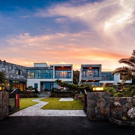 Cobeach Familiar Pension Sogüpcho Exteriér fotografie