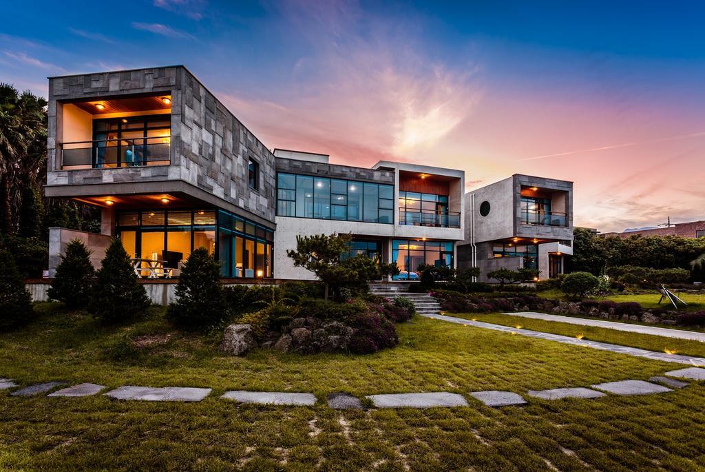Cobeach Familiar Pension Sogüpcho Exteriér fotografie