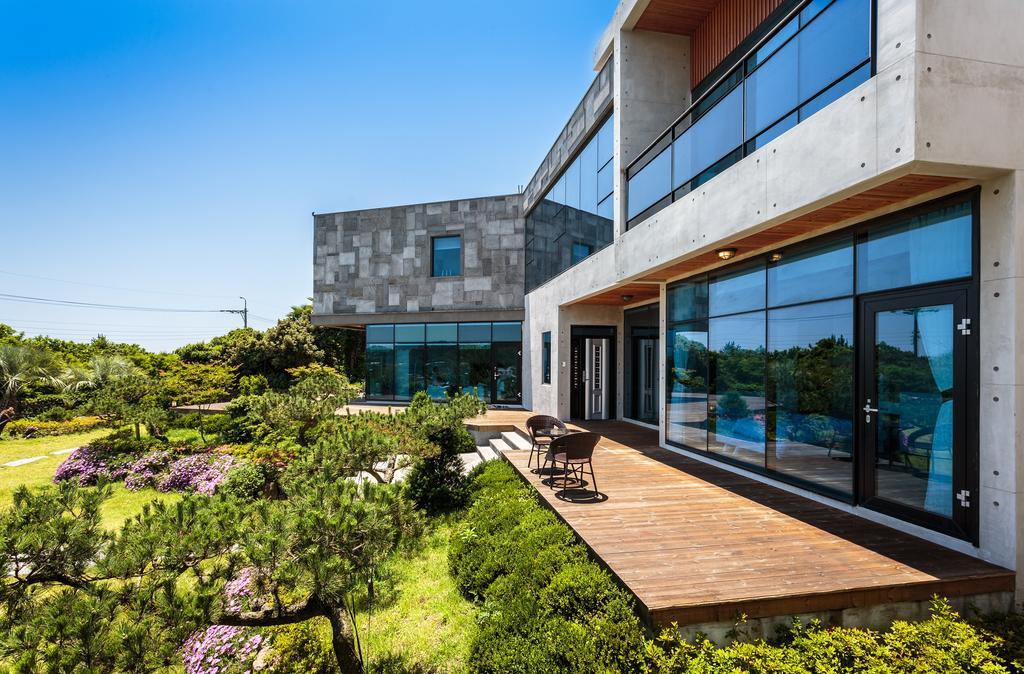 Cobeach Familiar Pension Sogüpcho Exteriér fotografie